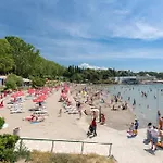 Luxury Rooms And Apartment Silente Bacvice